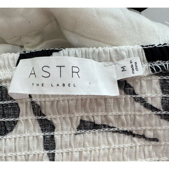 ASTR The Label Heather Abstract Print Cutout Puff Sleeve Mini Dress NWT Size M - Picture 3 of 8